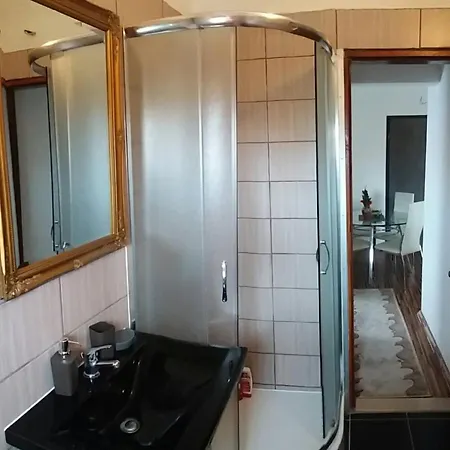 Antunovic Apartment